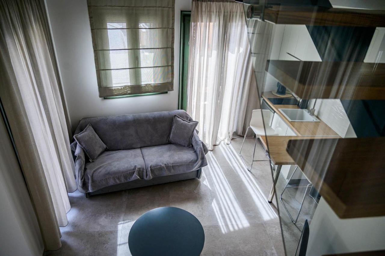 Luxury Suites By Panagiota Preveza Exterior foto