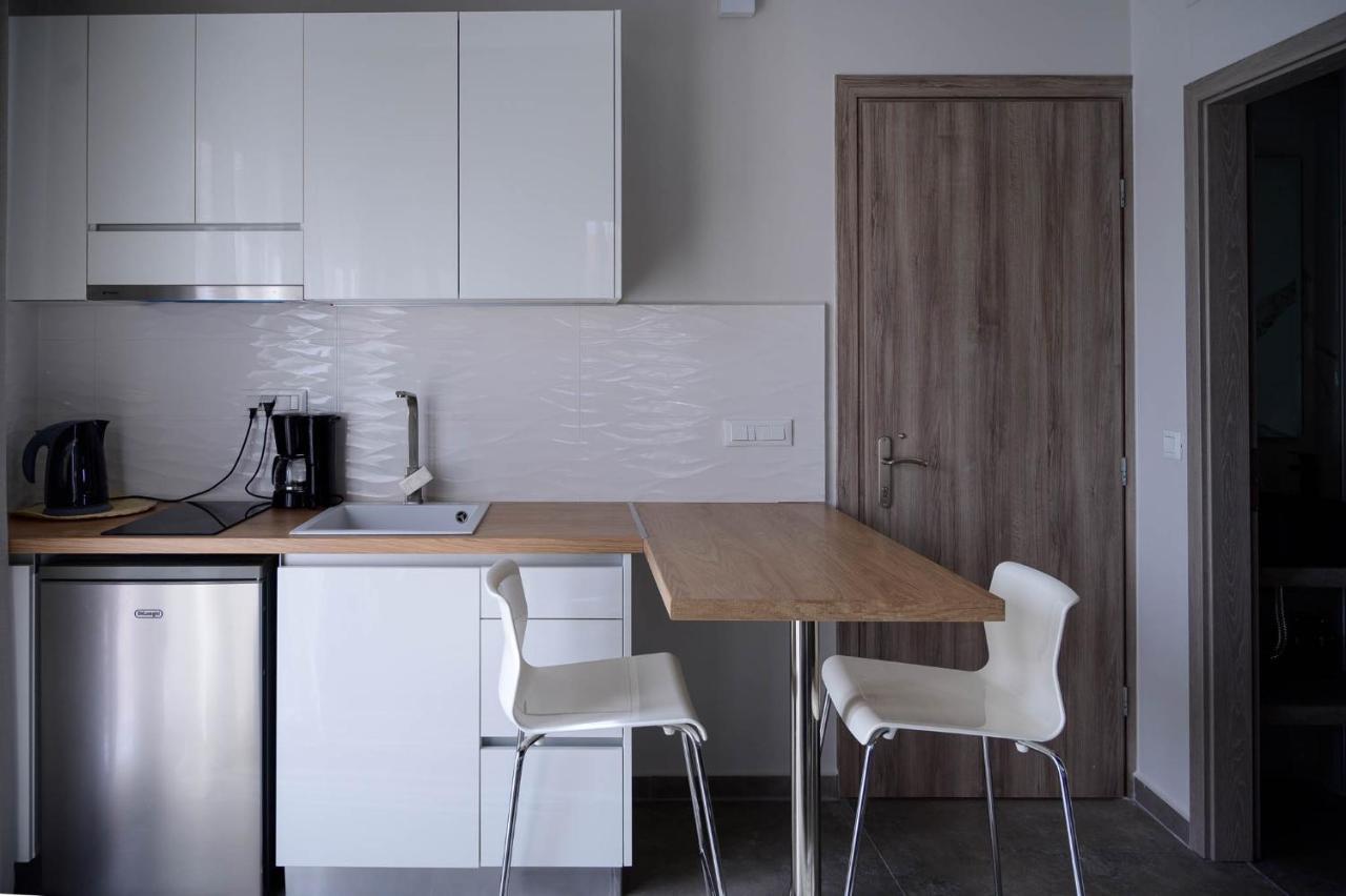 Luxury Suites By Panagiota Preveza Exterior foto