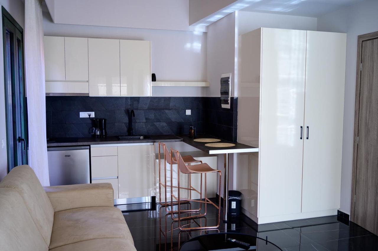 Luxury Suites By Panagiota Preveza Exterior foto